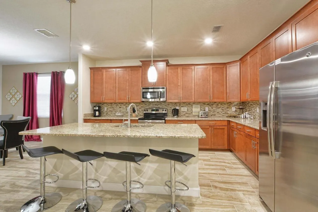 Holiday home Solterra - 6 Bedrooms House W/Pool-7036Sr Davenport United States