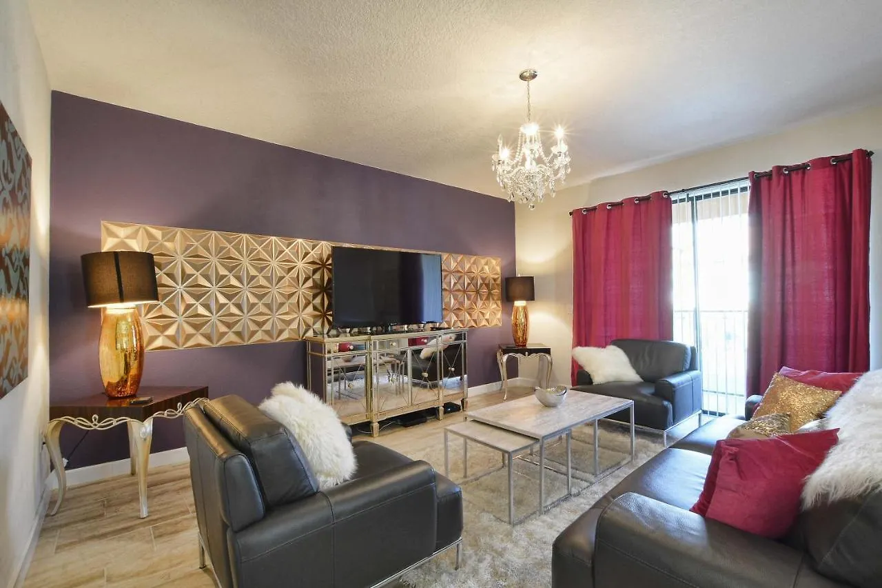 Solterra - 6 Bedrooms House W/Pool-7036Sr Davenport Holiday home